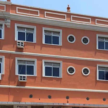 Hotel Granada Μανάους Εξωτερικό φωτογραφία